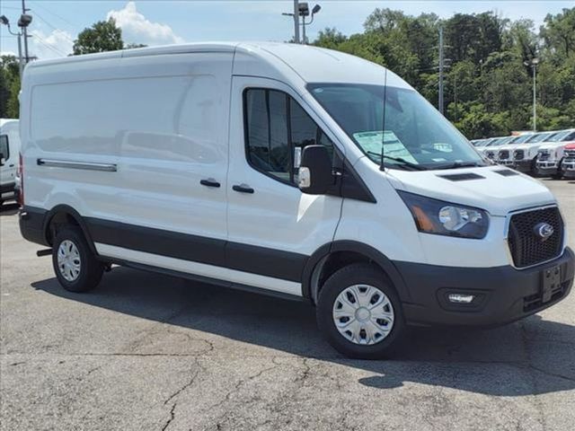 2024 Ford Transit Base