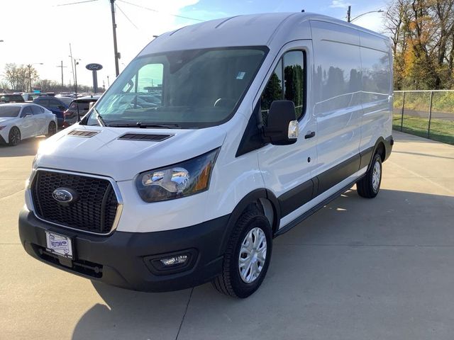 2024 Ford Transit Base