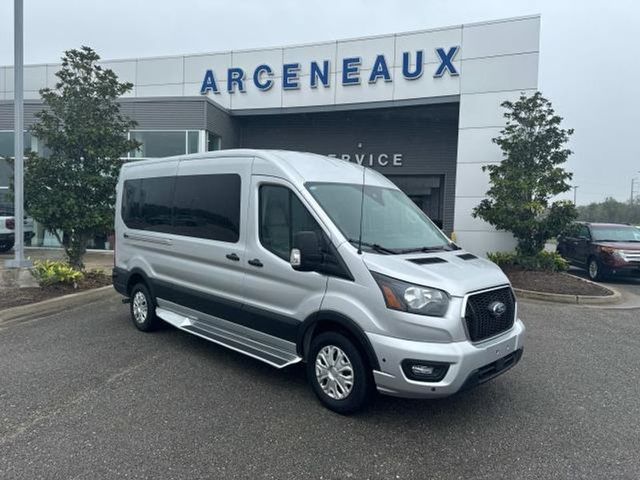 2024 Ford Transit Base