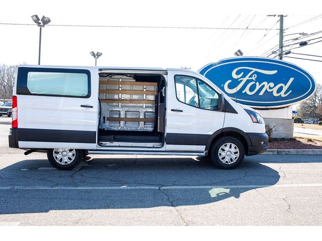 2024 Ford Transit Base