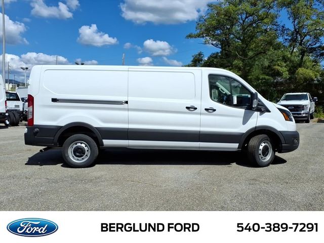 2024 Ford Transit Base