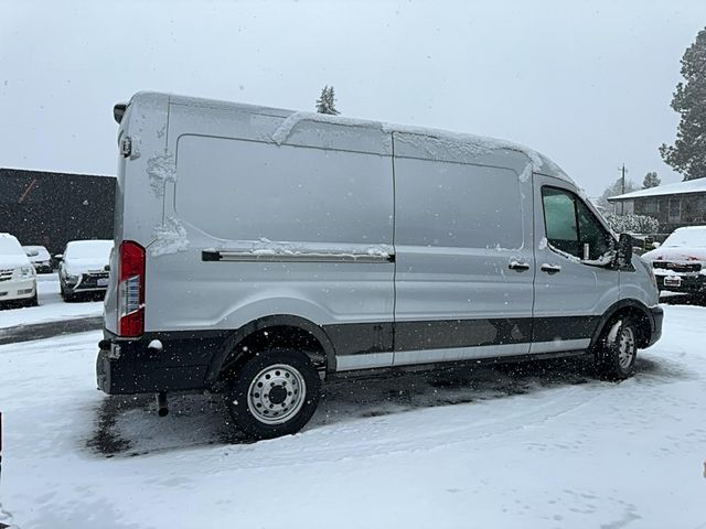 2024 Ford Transit Base