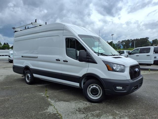 2024 Ford Transit Base