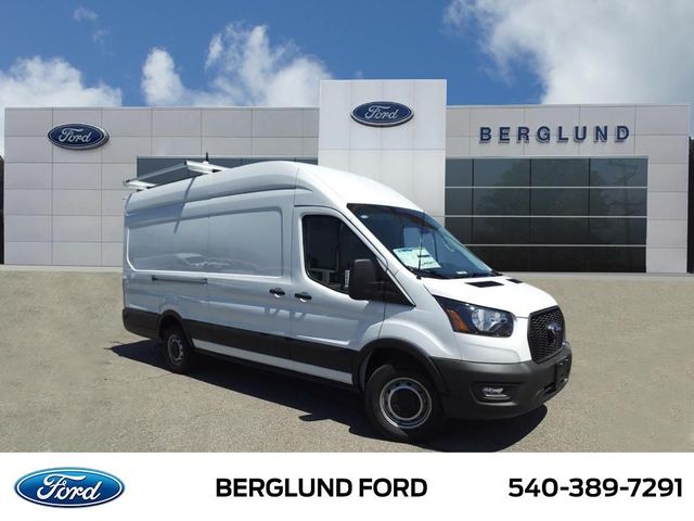 2024 Ford Transit Base