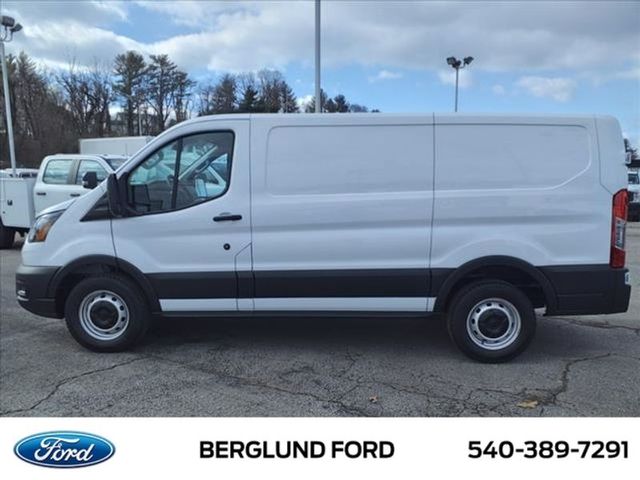 2024 Ford Transit Base