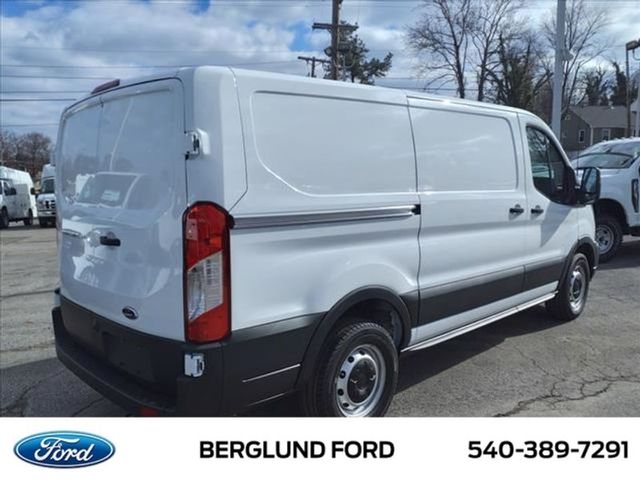 2024 Ford Transit Base