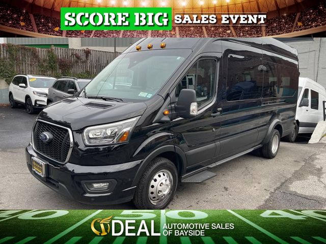 2024 Ford Transit XLT