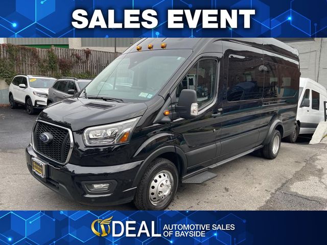 2024 Ford Transit XLT