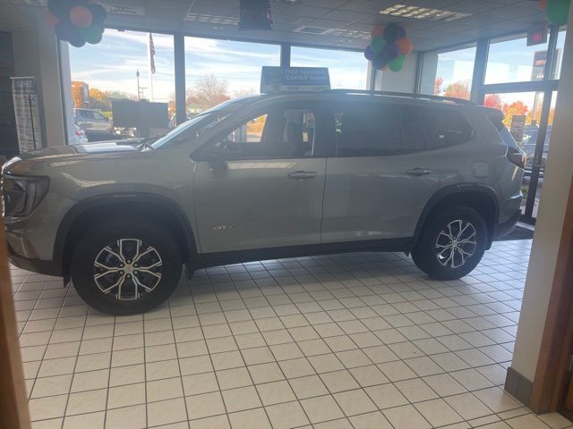 2024 GMC Acadia AWD AT4