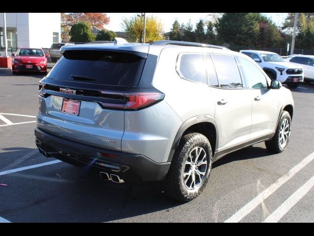 2024 GMC Acadia AWD AT4