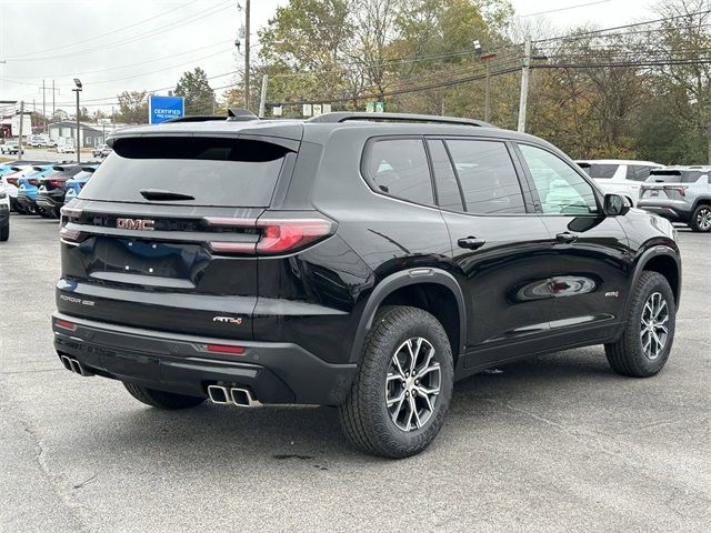 2024 GMC Acadia AWD AT4