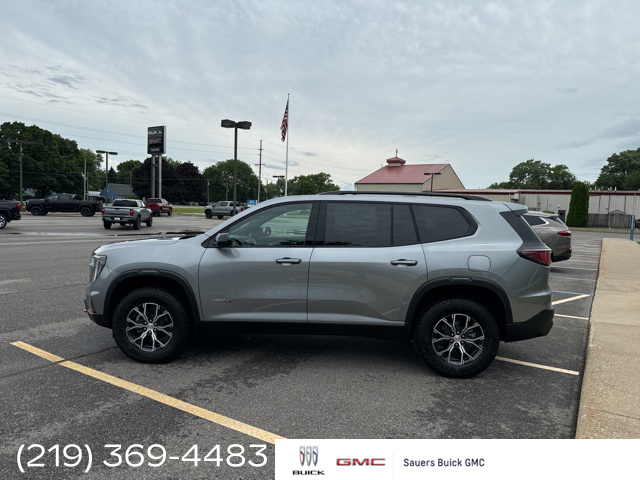 2024 GMC Acadia AT4