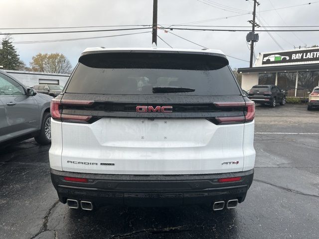 2024 GMC Acadia AWD AT4