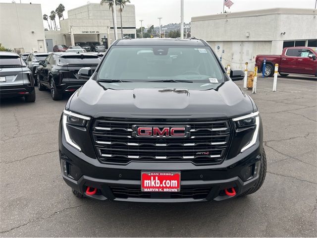 2024 GMC Acadia AWD AT4