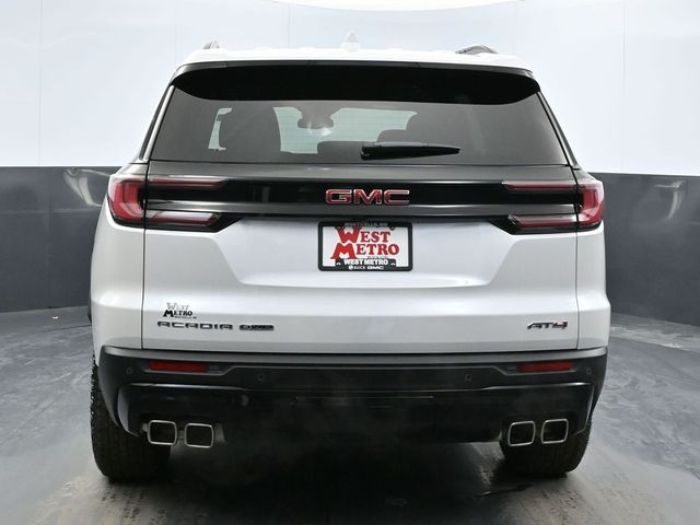 2024 GMC Acadia AWD AT4