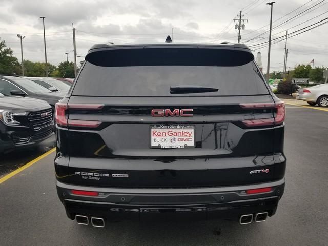 2024 GMC Acadia AWD AT4