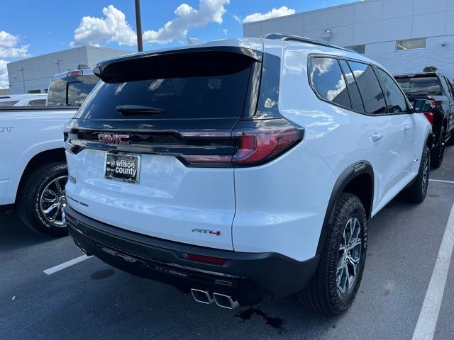 2024 GMC Acadia AWD AT4