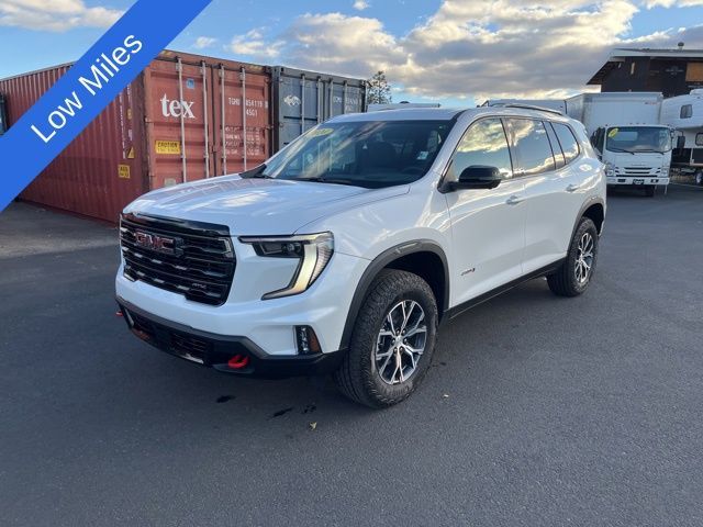 2024 GMC Acadia AWD AT4