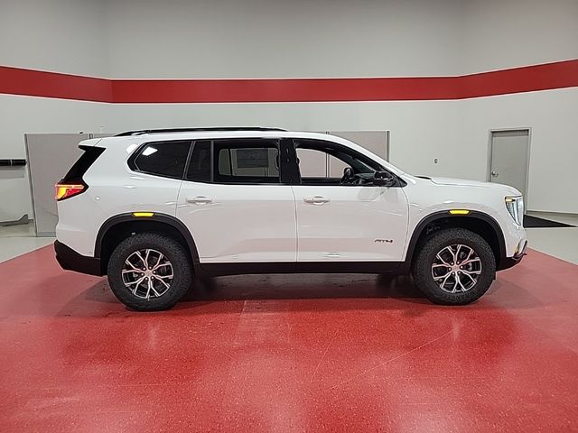 2024 GMC Acadia AWD AT4