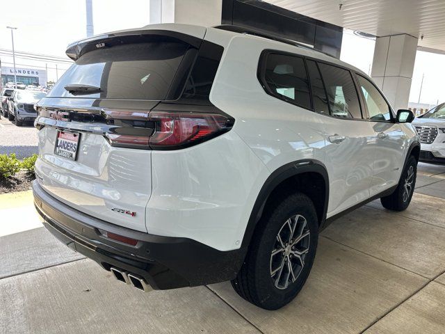 2024 GMC Acadia AWD AT4