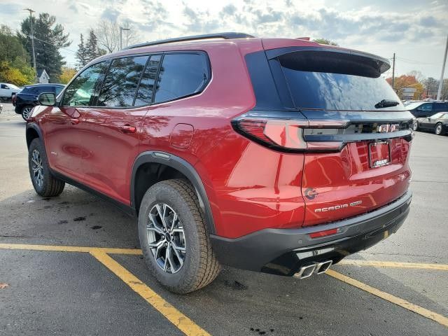 2024 GMC Acadia AWD AT4