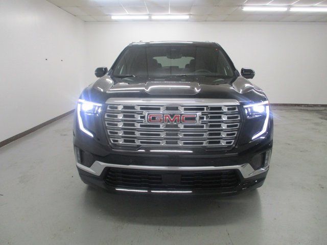 2024 GMC Acadia AWD Denali