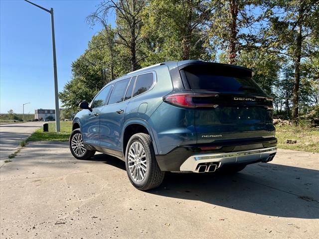 2024 GMC Acadia FWD Denali