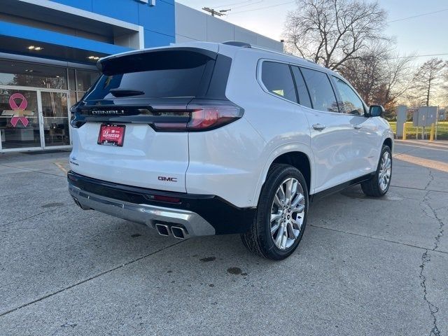 2024 GMC Acadia FWD Denali