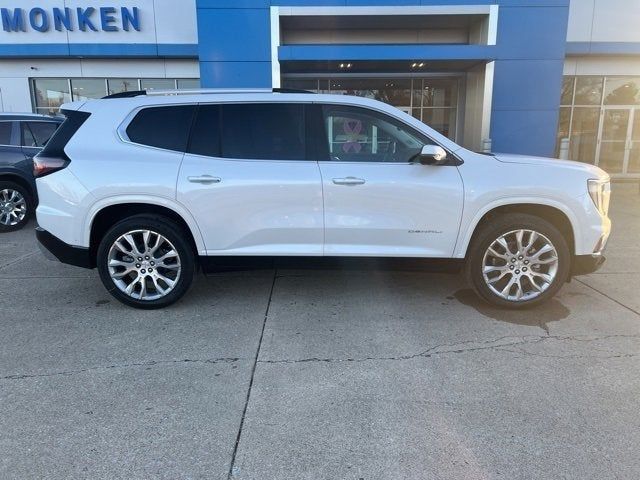 2024 GMC Acadia FWD Denali