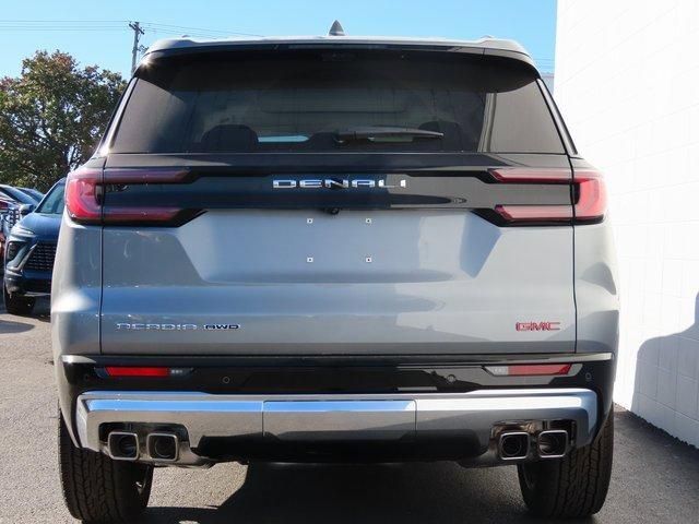 2024 GMC Acadia AWD Denali