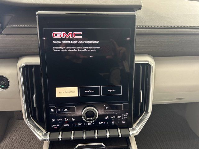 2024 GMC Acadia FWD Denali