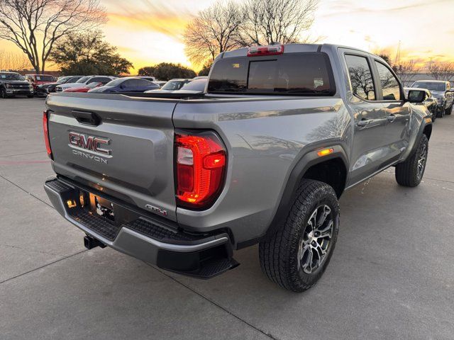 2024 GMC Canyon 4WD AT4