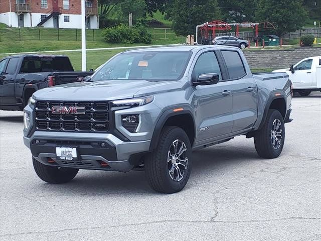 2024 GMC Canyon 4WD AT4