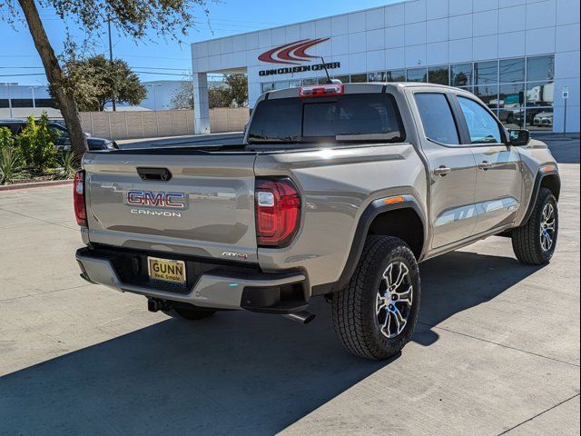 2024 GMC Canyon 4WD AT4