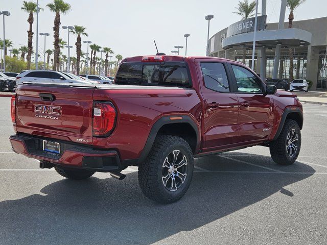 2024 GMC Canyon 4WD AT4