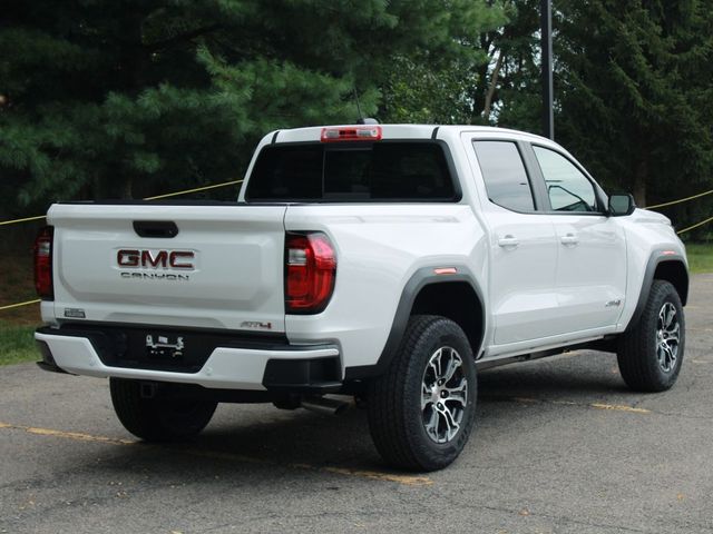 2024 GMC Canyon 4WD AT4