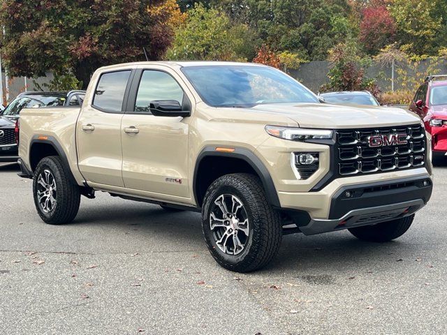 2024 GMC Canyon 4WD AT4