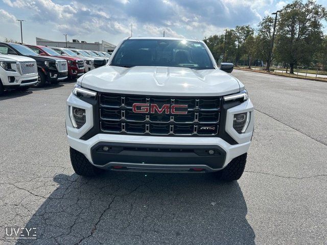 2024 GMC Canyon 4WD AT4