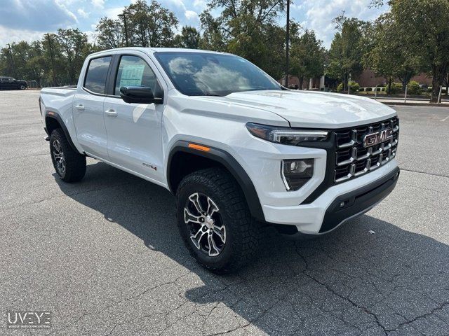 2024 GMC Canyon 4WD AT4