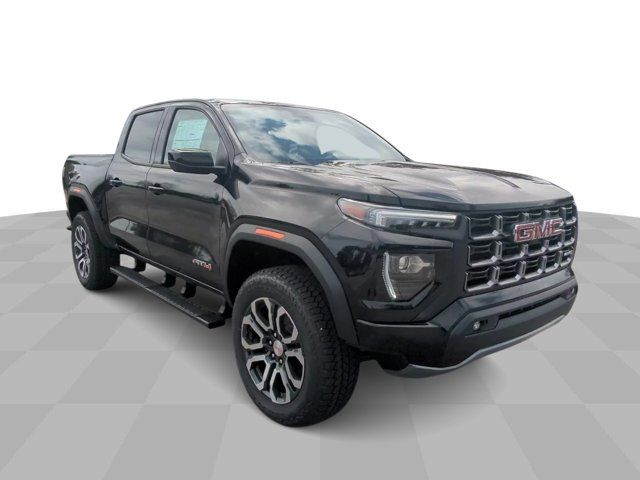 2024 GMC Canyon 4WD AT4