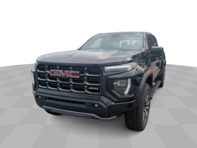 2024 GMC Canyon 4WD AT4