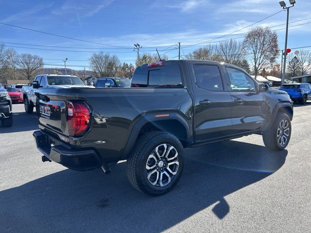 2024 GMC Canyon 4WD AT4