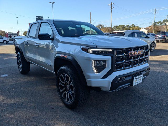 2024 GMC Canyon 4WD AT4