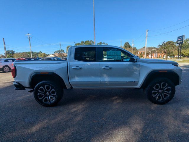 2024 GMC Canyon 4WD AT4