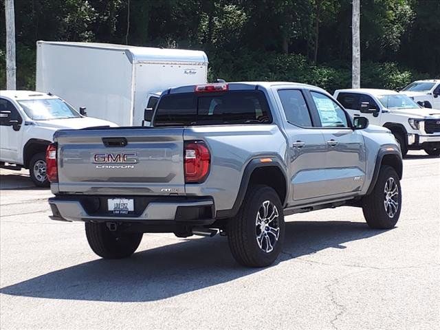 2024 GMC Canyon 4WD AT4