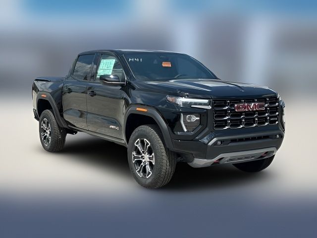 2024 GMC Canyon 4WD AT4