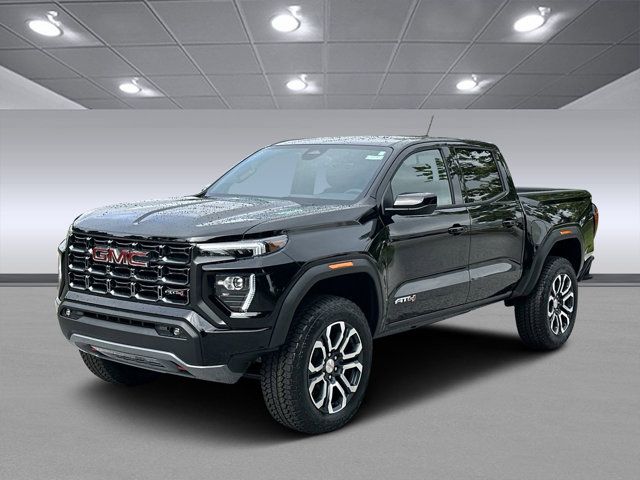 2024 GMC Canyon 4WD AT4