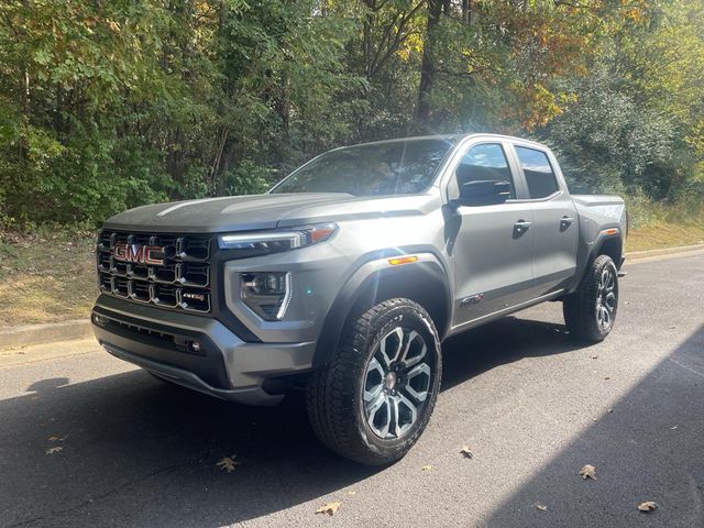 2024 GMC Canyon 4WD AT4