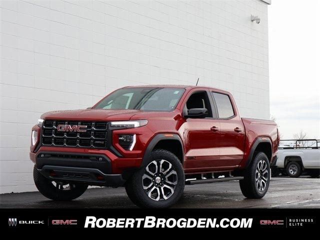 2024 GMC Canyon 4WD AT4