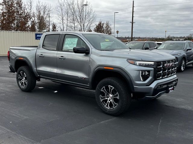 2024 GMC Canyon 4WD AT4